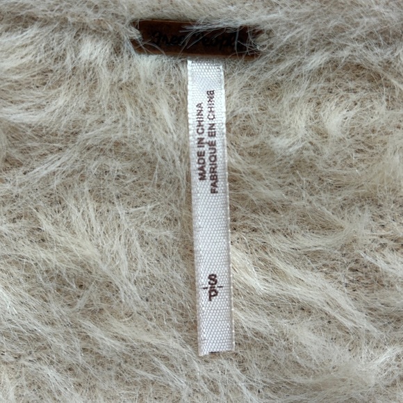 Free People Sand Beige Eyelash Faux Fur Open Front Cardigan Size Small - Picture 7 of 12